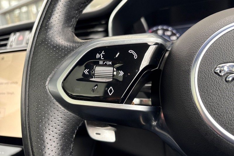 Used Jaguar F-Pace 2022 for sale - 77848257: Photo 28