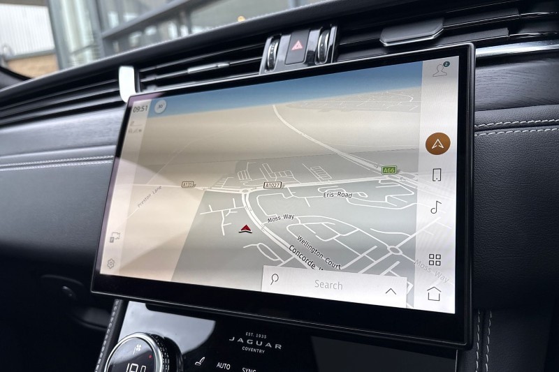 Used Jaguar F-Pace 2022 for sale - 77848257: Photo 31