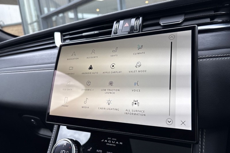 Used Jaguar F-Pace 2022 for sale - 77848257: Photo 33