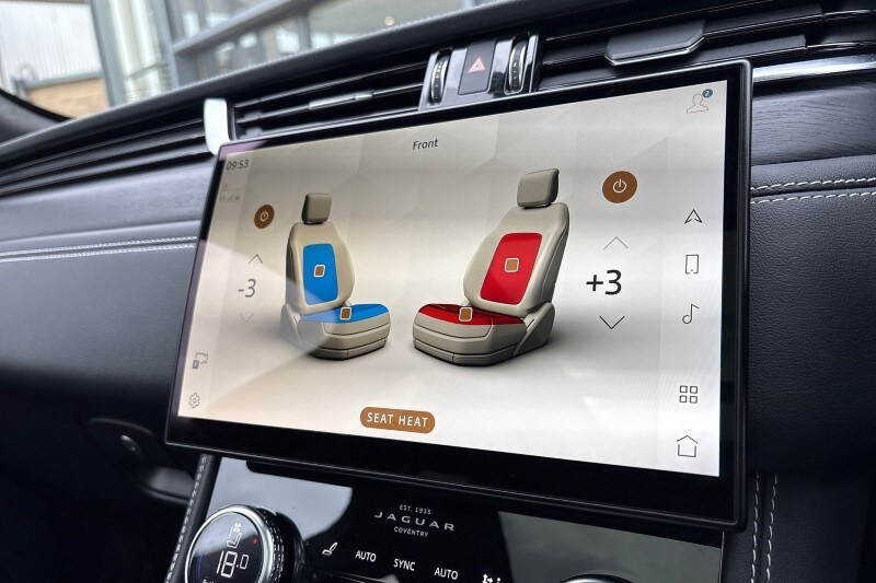 Used Jaguar F-Pace 2022 for sale - 77848257: Photo 36