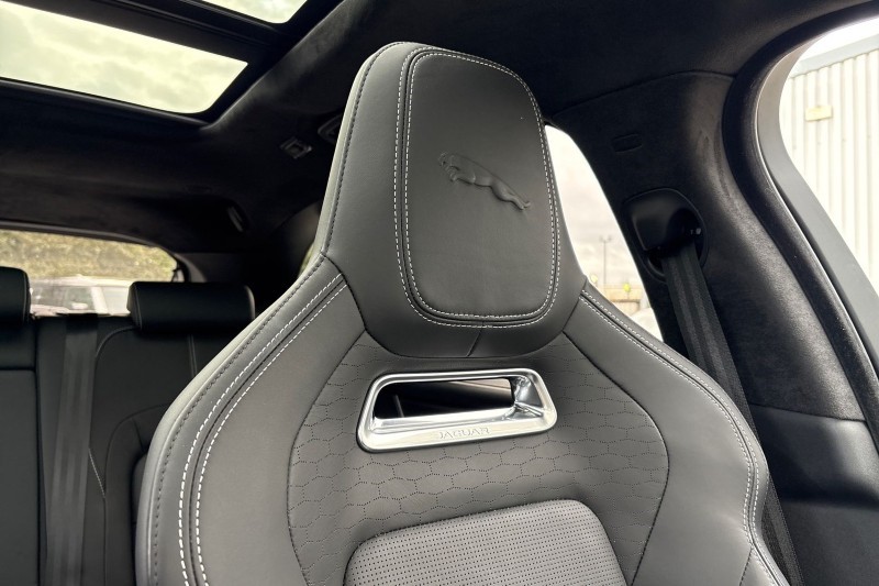 Used Jaguar F-Pace 2022 for sale - 77848257: Photo 38