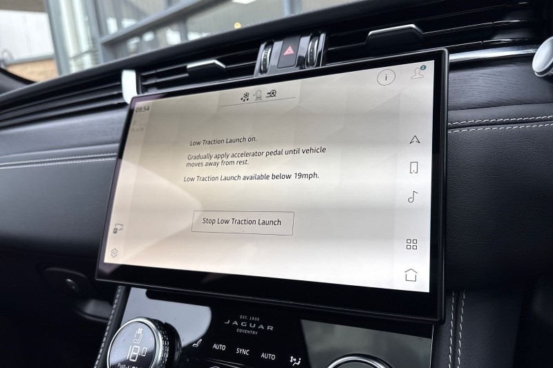 Used Jaguar F-Pace 2022 for sale - 77848257: Photo 39