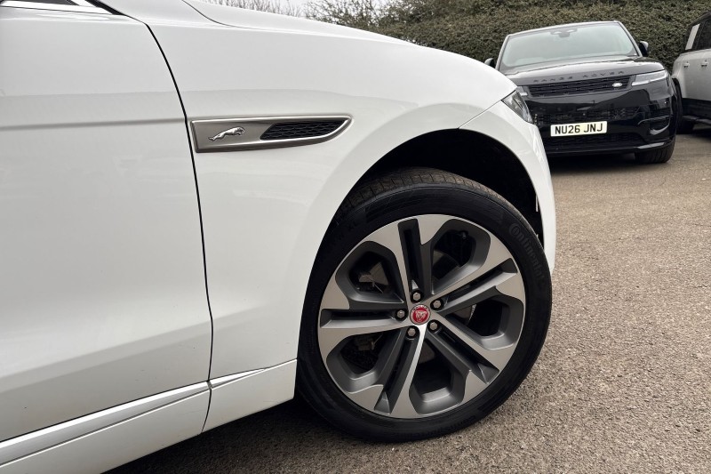 Used Jaguar F-Pace 2022 for sale - 77848257: Photo 52