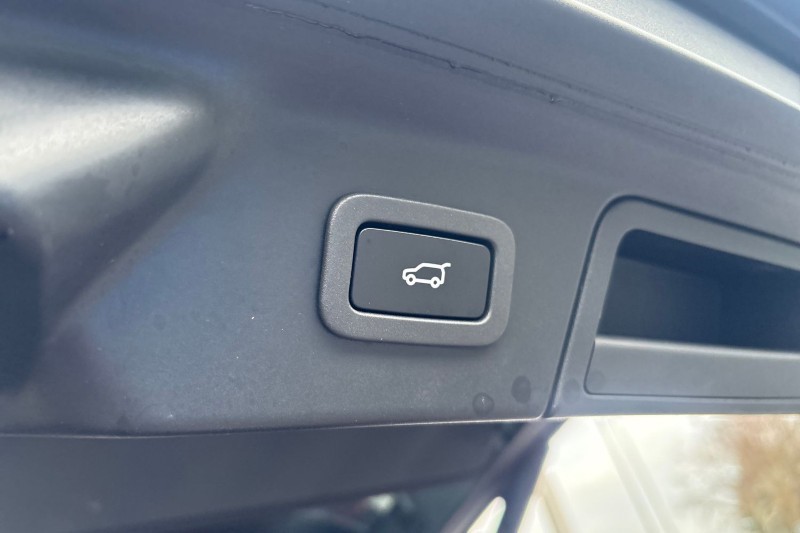 Used Land Rover Range Rover Velar 2020 for sale - 77033028: Photo 43