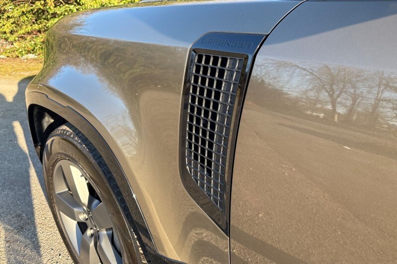 Used Land Rover Defender 2025 for sale - 77758765: Photo 20