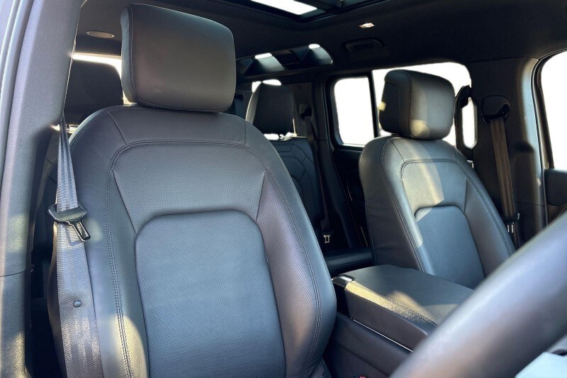 Used Land Rover Defender 2025 for sale - 77758765: Photo 27