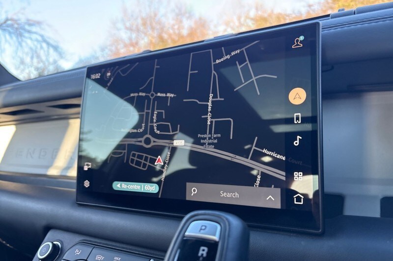 Used Land Rover Defender 2025 for sale - 77758765: Photo 32