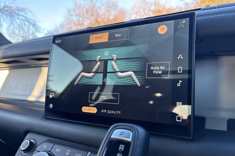 Used Land Rover Defender 2025 for sale - 77758765: Photo 35