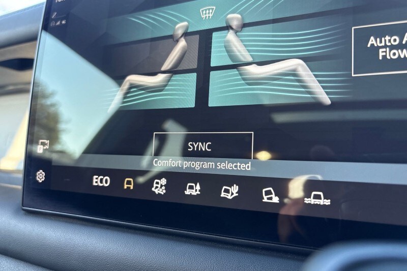 Used Land Rover Defender 2025 for sale - 77758765: Photo 36