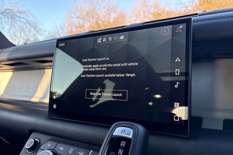 Used Land Rover Defender 2025 for sale - 77758765: Photo 40