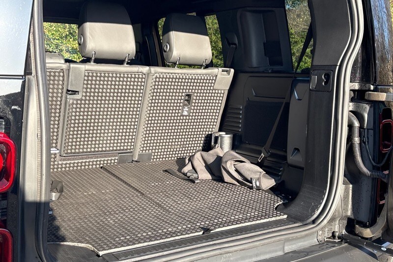 Used Land Rover Defender 2025 for sale - 77758765: Photo 43