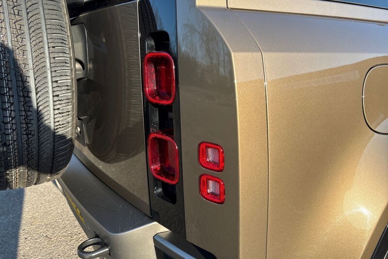 Used Land Rover Defender 2025 for sale - 77758765: Photo 51