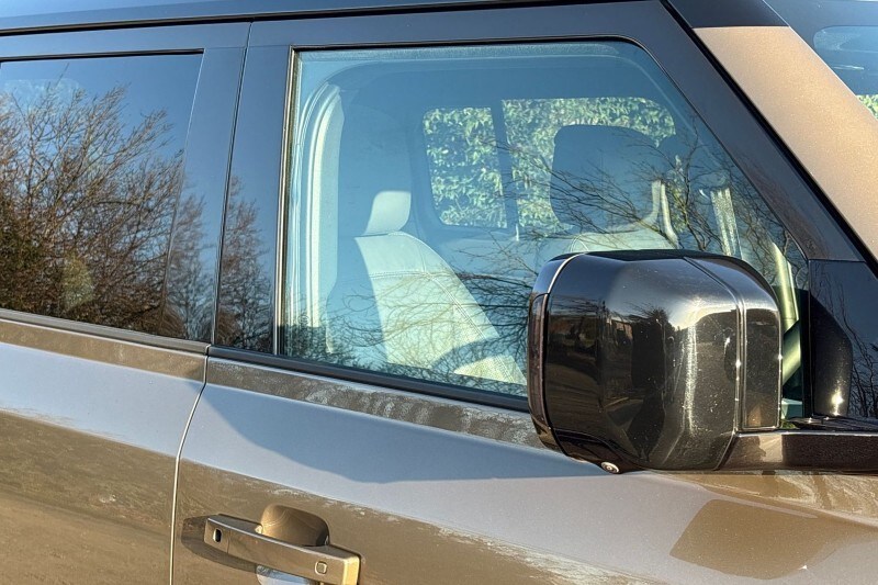 Used Land Rover Defender 2025 for sale - 77758765: Photo 54