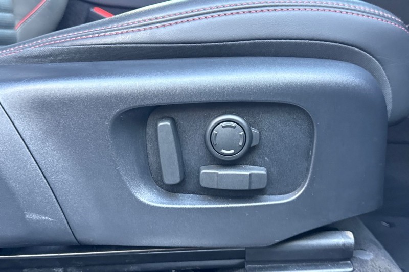 Used Land Rover Discovery Sport 2023 for sale - 76981515: Photo 25