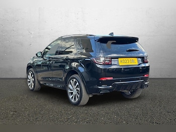Used Land Rover Discovery Sport 2023 for sale - 76981515: Photo