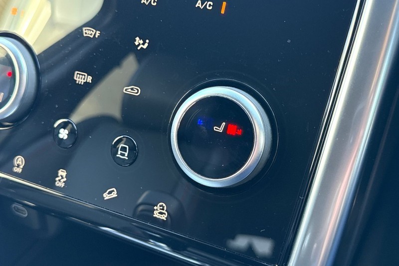 Used Land Rover Discovery Sport 2023 for sale - 76981515: Photo 35