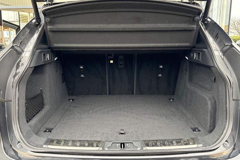 Used Jaguar F-Pace 2023 for sale - 77961824: Photo 10