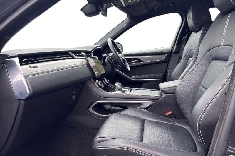 Used Jaguar F-Pace 2023 for sale - 77961824: Photo 3