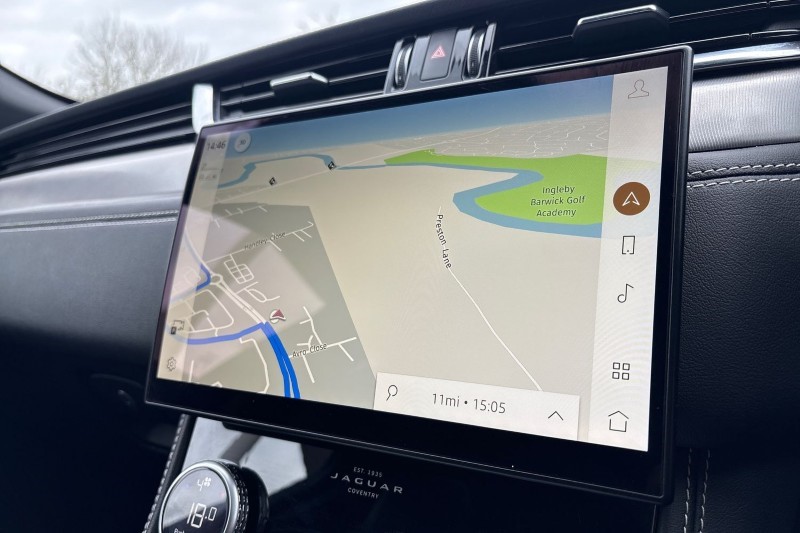 Used Jaguar F-Pace 2023 for sale - 77961824: Photo 31