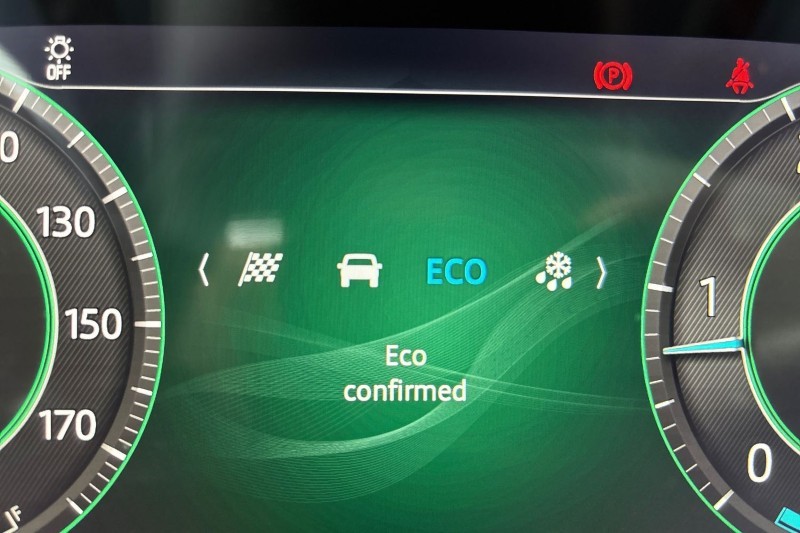 Used Jaguar F-Pace 2023 for sale - 77961824: Photo 35