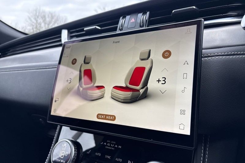 Used Jaguar F-Pace 2023 for sale - 77961824: Photo 36