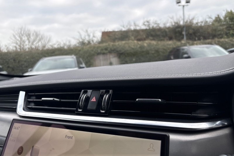 Used Jaguar F-Pace 2023 for sale - 77961824: Photo 37