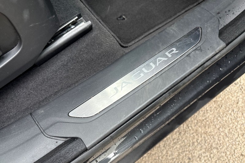 Used Jaguar F-Pace 2023 for sale - 77961824: Photo 41