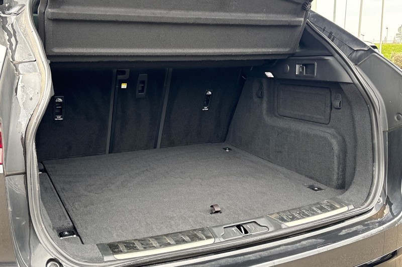 Used Jaguar F-Pace 2023 for sale - 77961824: Photo 42