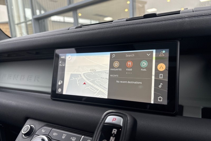 Used Land Rover Defender 2020 for sale - 77435243: Photo 11