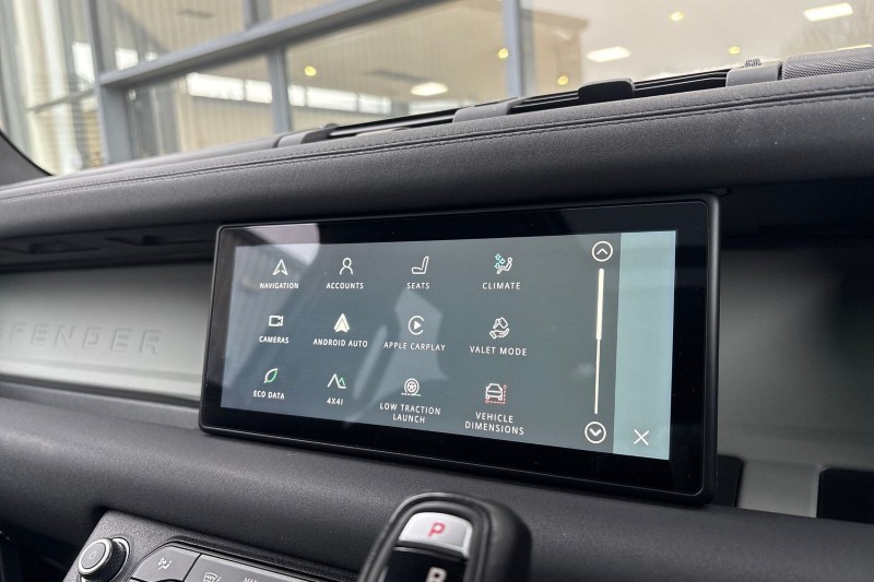 Used Land Rover Defender 2020 for sale - 77435243: Photo 34