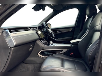 Used Jaguar F-Pace 2023 for sale - 79307342: Photo