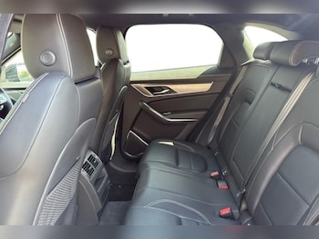 Used Jaguar F-Pace 2022 for sale - 79208652: Photo