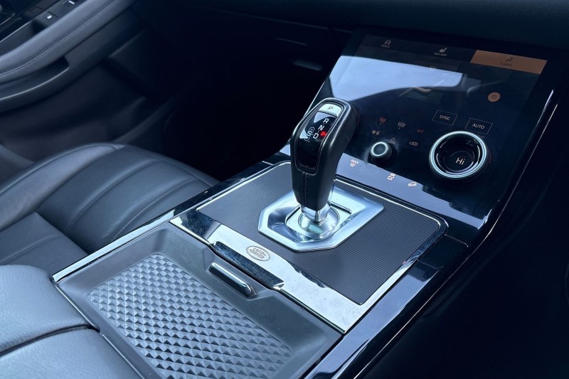 Used Land Rover Range Rover Evoque 2023 for sale - 77195334: Photo 13