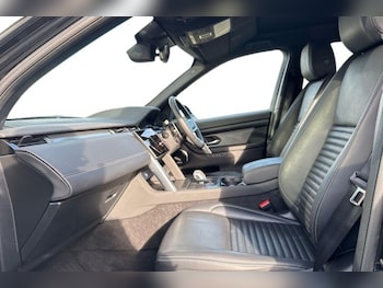 Used Land Rover Discovery Sport 2023 for sale - 77570172: Photo