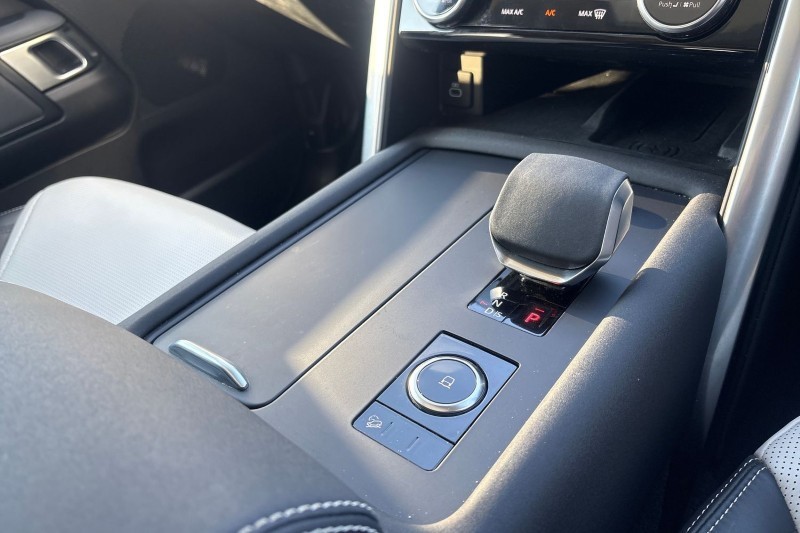Used Land Rover Discovery 2024 for sale - 77762943: Photo 13