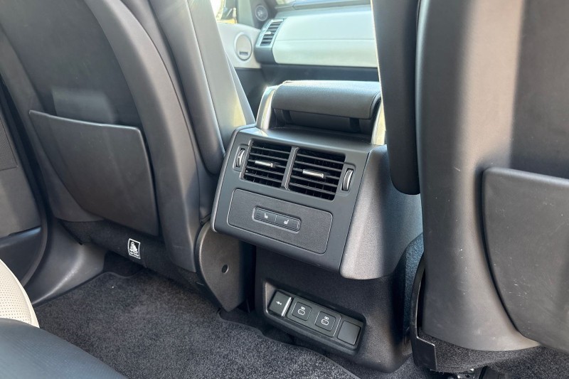 Used Land Rover Discovery 2024 for sale - 77762943: Photo 17