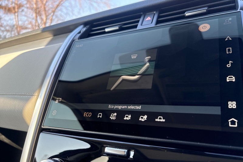 Used Land Rover Discovery 2024 for sale - 77762943: Photo 34