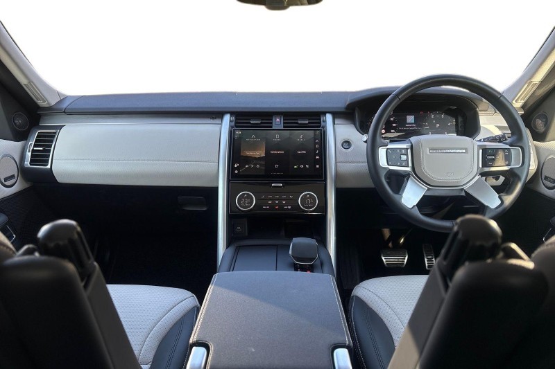 Used Land Rover Discovery 2024 for sale - 77762943: Photo 9