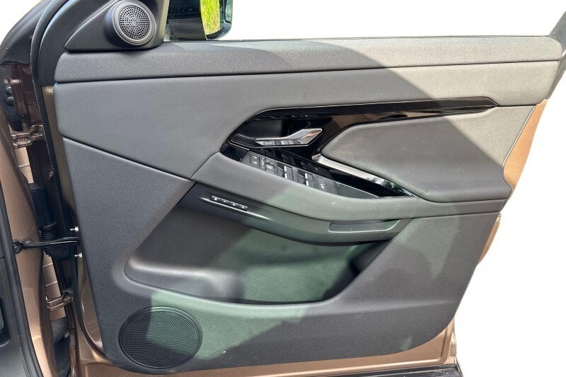 Used Land Rover Range Rover Evoque 2023 for sale - 78067142: Photo 23