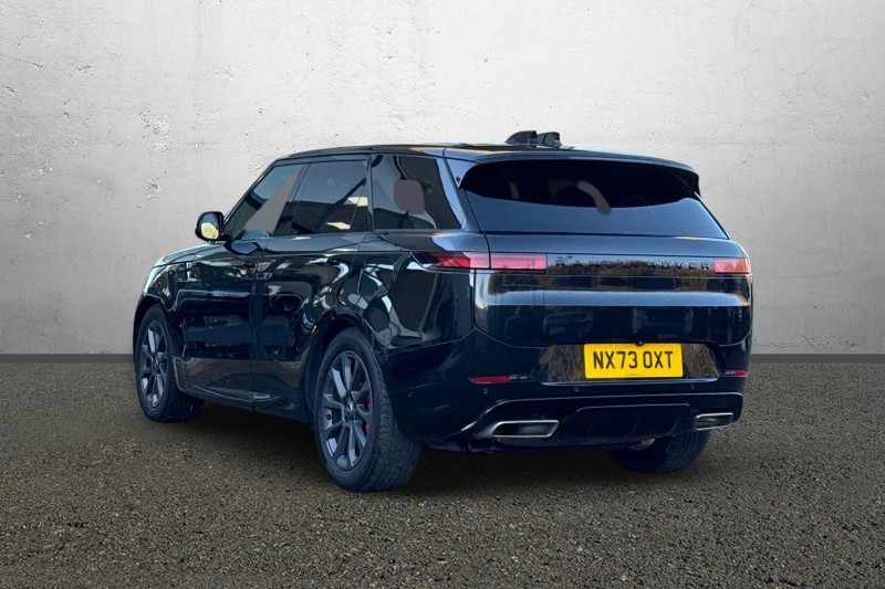 Used Land Rover Range Rover Sport 2023 for sale - 77113005: Photo 2