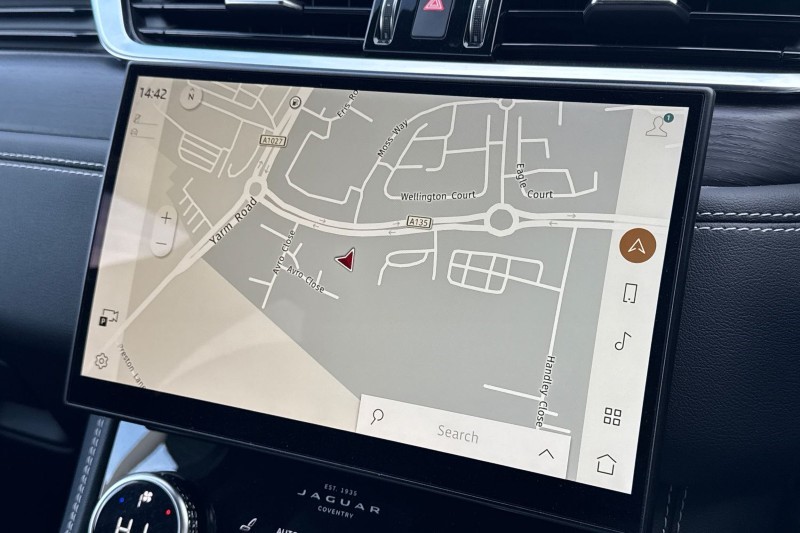 Used Jaguar F-Pace 2022 for sale - 77662114: Photo 11