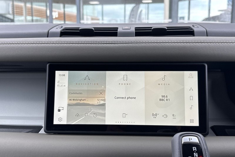 Used Land Rover Defender 2023 for sale - 77819265: Photo 14