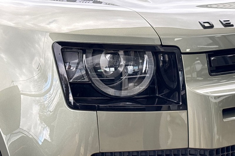 Used Land Rover Defender 2023 for sale - 77819265: Photo 17