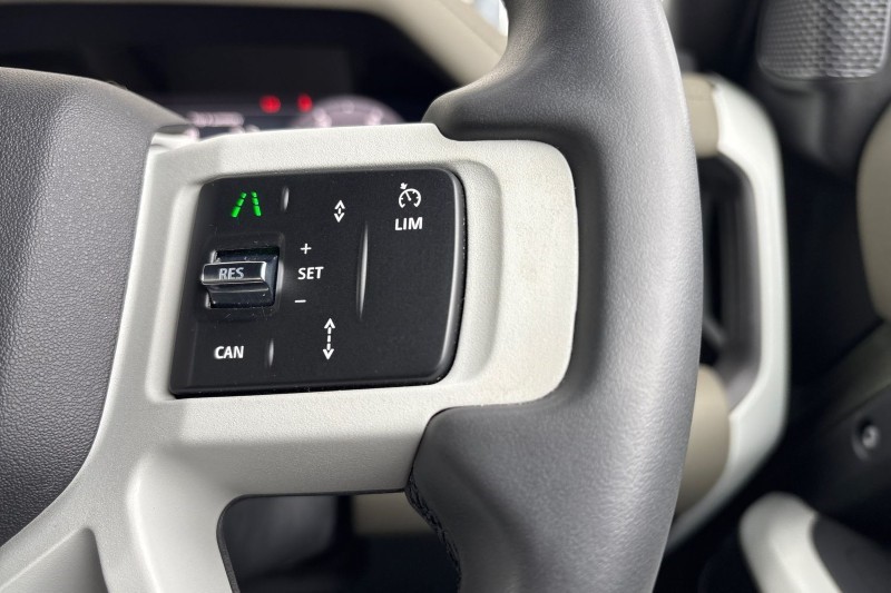 Used Land Rover Defender 2023 for sale - 77819265: Photo 29