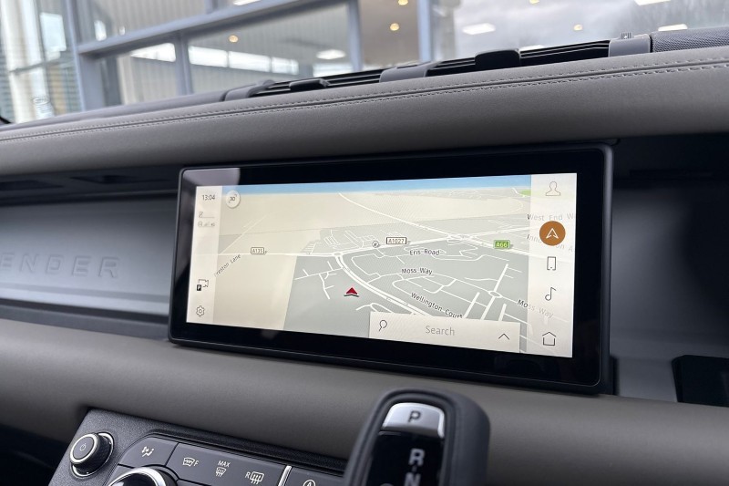 Used Land Rover Defender 2023 for sale - 77819265: Photo 31