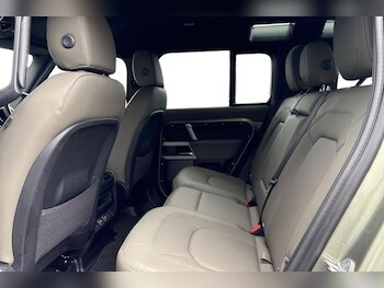 Used Land Rover Defender 2023 for sale - 77819265: Photo
