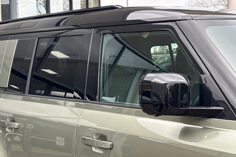 Used Land Rover Defender 2023 for sale - 77819265: Photo 52