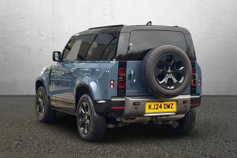 Used Land Rover Defender 2024 for sale - 77417093: Photo 2