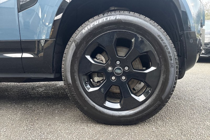 Used Land Rover Defender 2024 for sale - 77417093: Photo 8