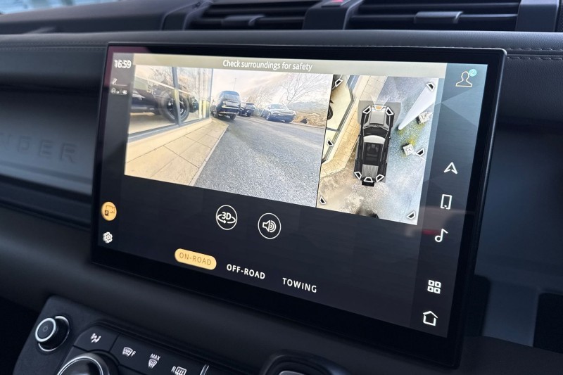 Used Land Rover Defender 2022 for sale - 77662136: Photo 12